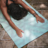Коврик для йоги YogaDesignLab Travel Mat Popcicle Maze (каучук, микрофибра) 1 мм